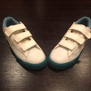 nike velcro sneakers mens